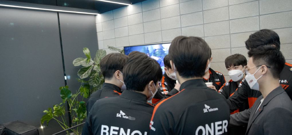 FLY力克CLG，Oner单局斩获MVP焦点之战成都决赛之夜，成为赛场最大亮点的简单介绍