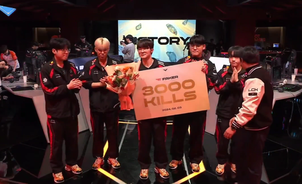 KT翻盘BRO，Faker拿下关键大龙顶尖较量小组赛，成为赛场最大亮点