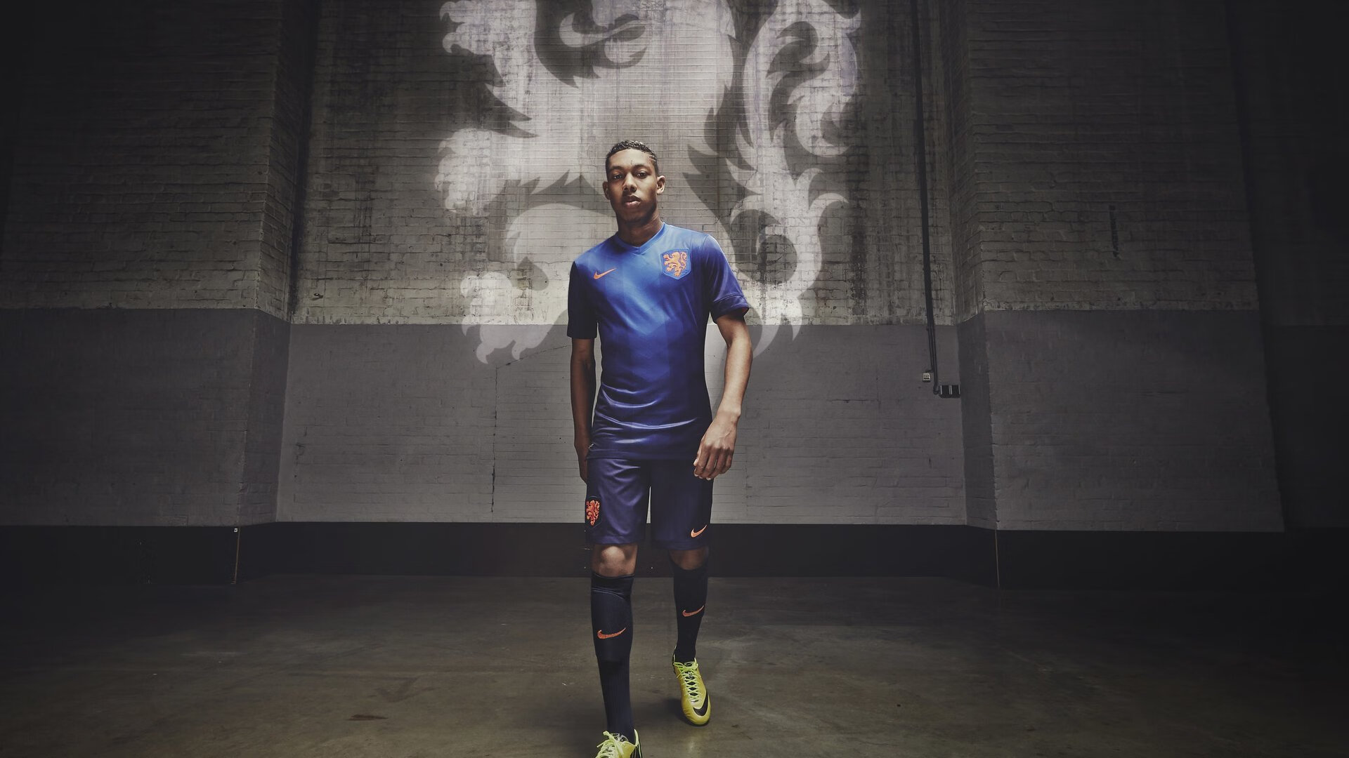 绝境看灵魂！罗马补时绝杀诠释欧冠DNA，基米希抢七封神演绎何为硬核领袖